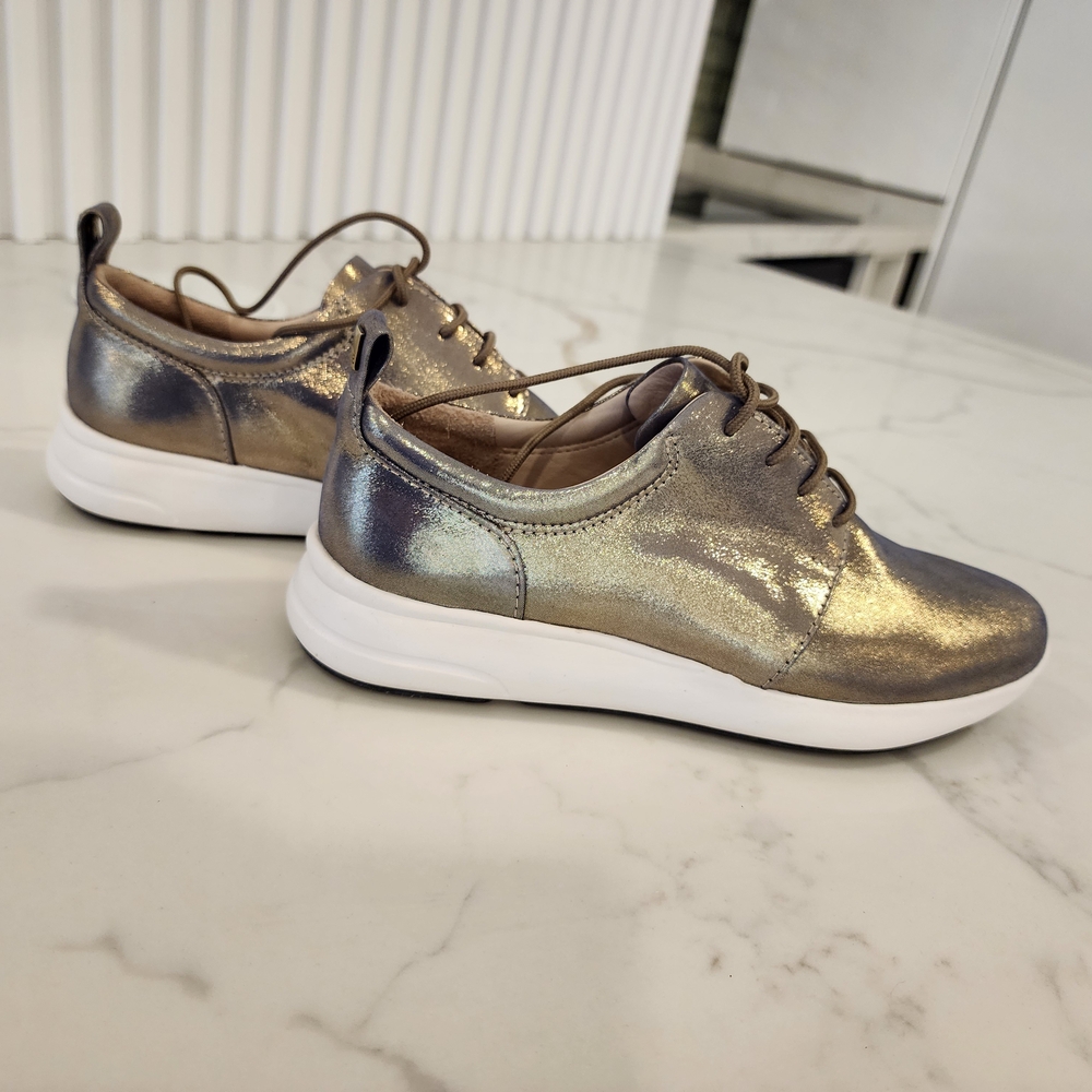 Milano Shimmering Gold Women's Sneakers